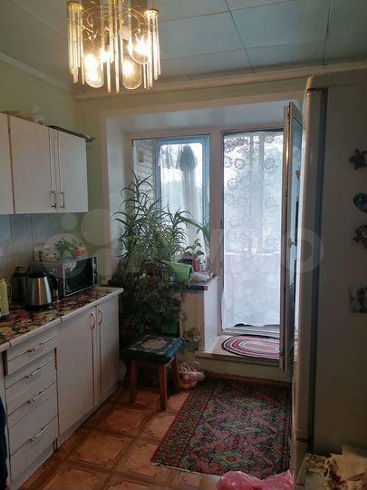 2-к. квартира, 47 м², 3/3 эт.