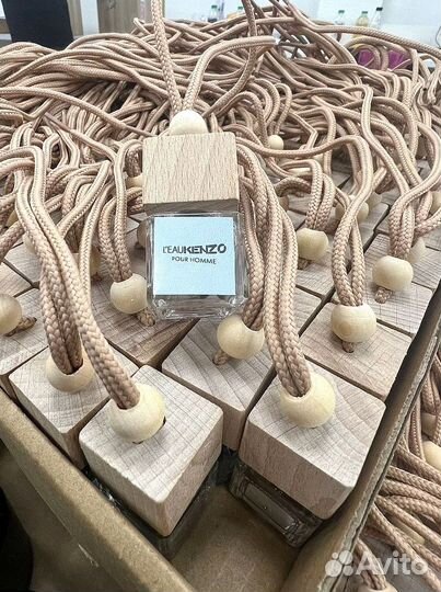 Ароматизатор в салон