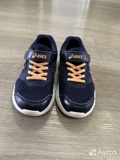 Кроссовки Asics