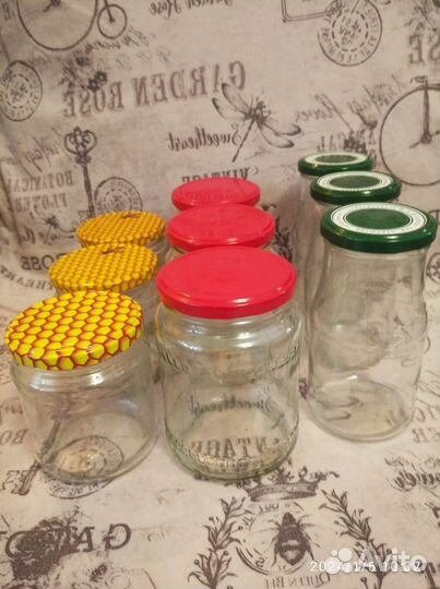 Банки стеклянные с крышкой