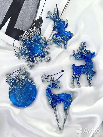 Елочные игрушки из смолы