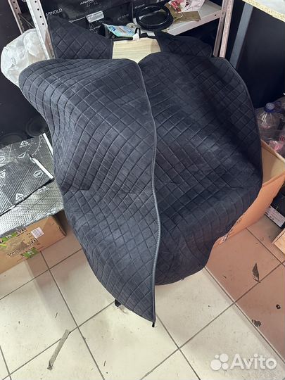 Автомобильные чехлы из экокожи накидки