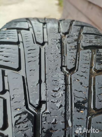 Nokian Tyres Hakkapeliitta R SUV 235/65 R17