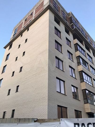 3-к. квартира, 93,8 м², 8/8 эт.