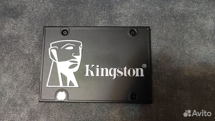 SSD Kingston KC600, 256 Гб,sata III, Windows 10pro