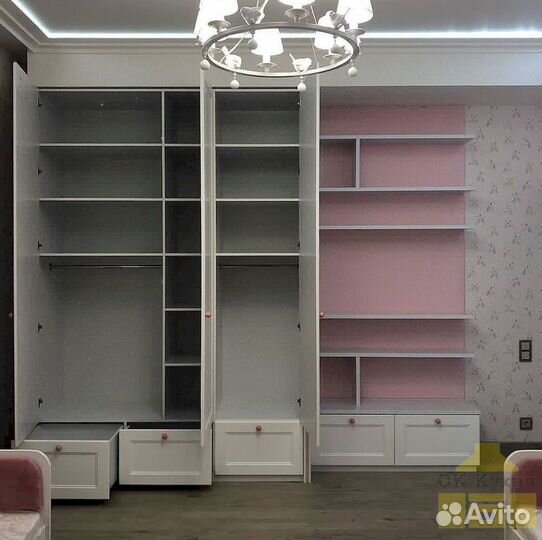 Угловой шкаф