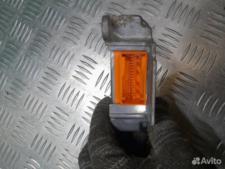 Блок управления Airbag SRS Opel Vectra B седан 1.6