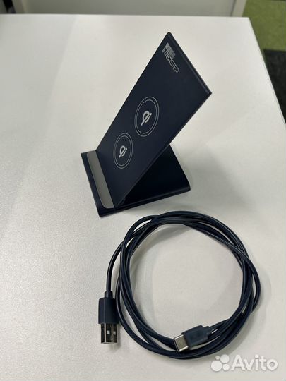 Беспроводная быстрая зарядка Qi 2C два индукционны