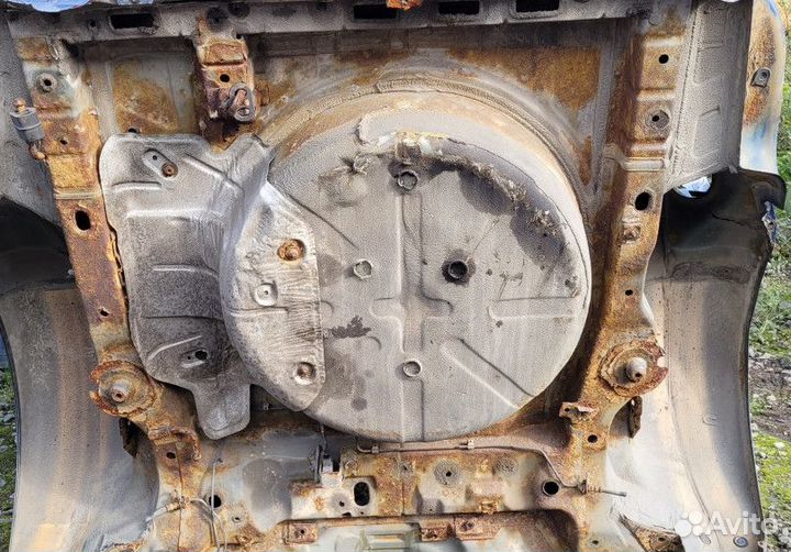 Ванна багажника на Opel Astra H седан