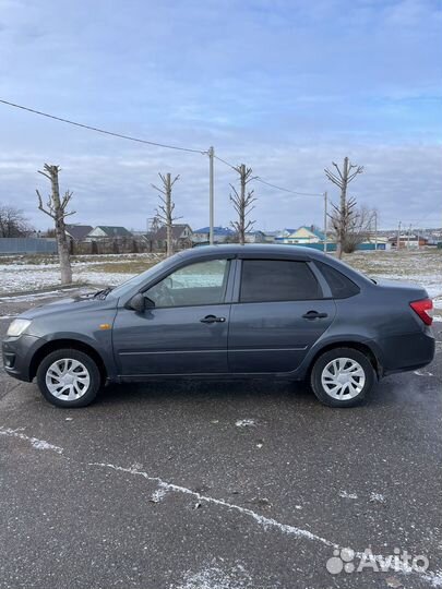LADA Granta 1.6 МТ, 2015, 173 000 км