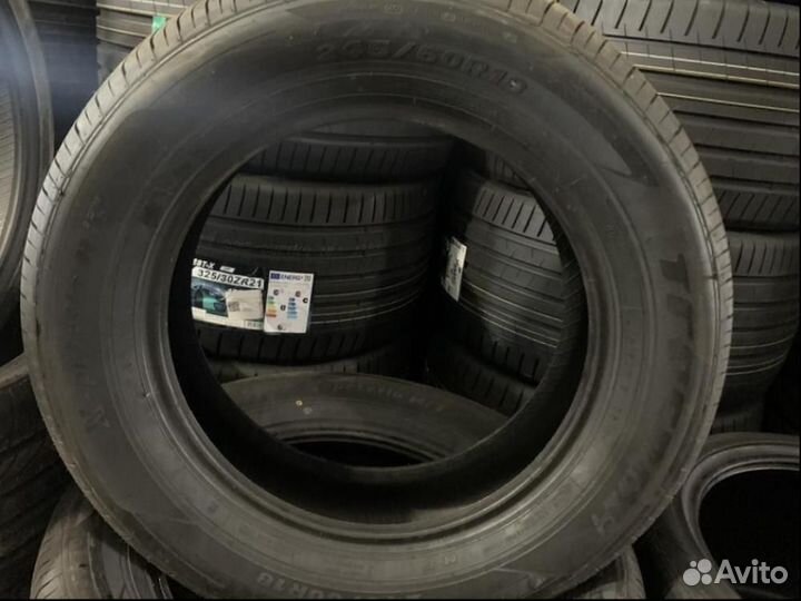 Tracmax X-Privilo H/T 245/60 R18 105H