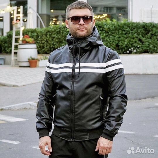 Куртка на подкладе утепленная