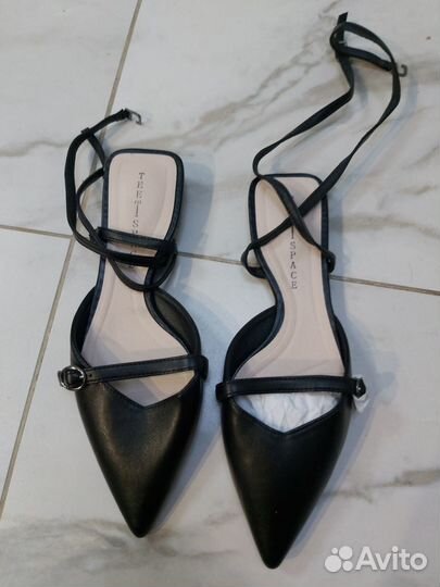 Мюли с острым носом