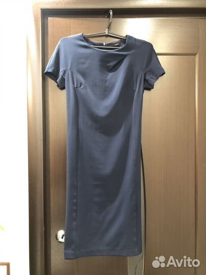 Платье женское 44 46