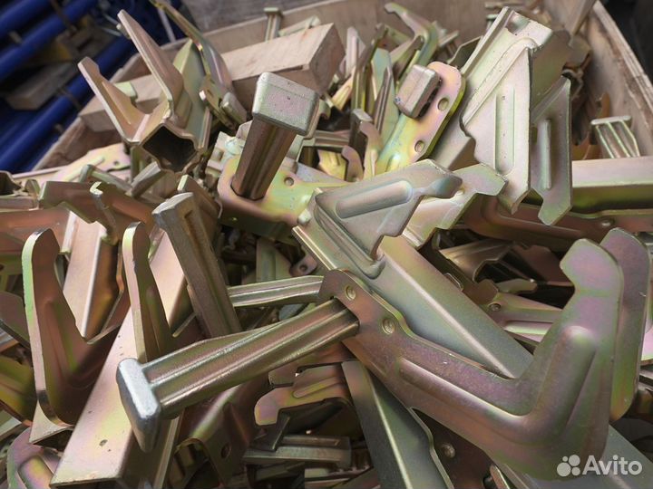 Замок для опалубки выравнивающий Б/У