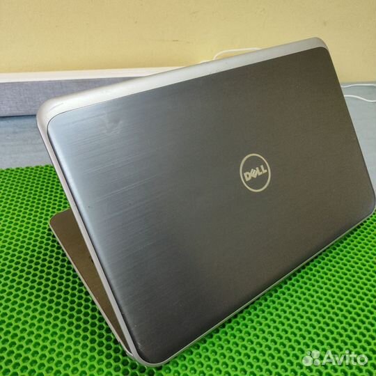 Ноутбук Dell 5737