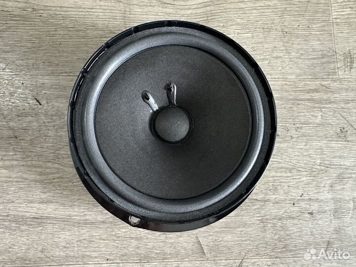 Динамик для Skoda Yeti