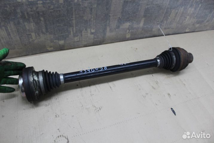 Полуось задняя Audi A4 B8 2007-2015