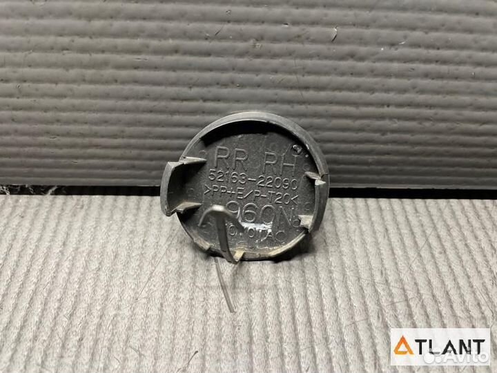 Заглушка бампера задняя правая toyota mark X