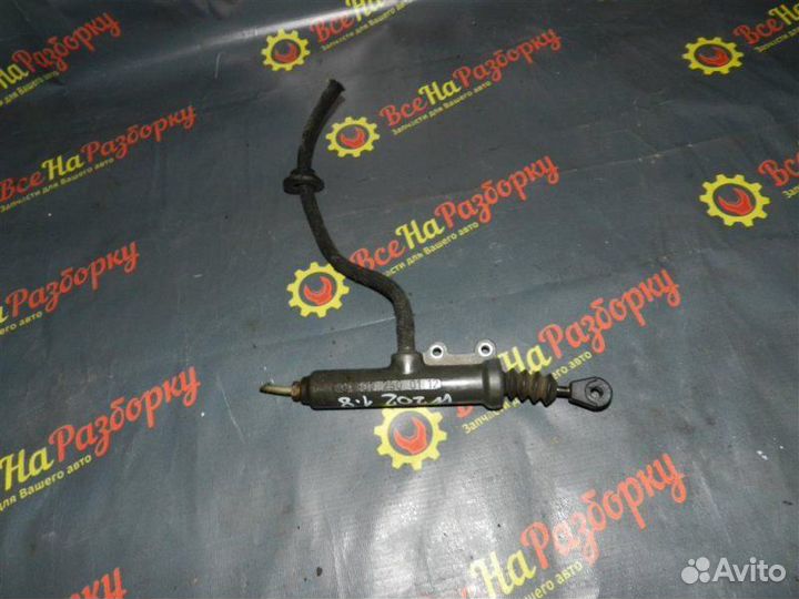 Главный цилиндр сцепления Mercedes W202 седан