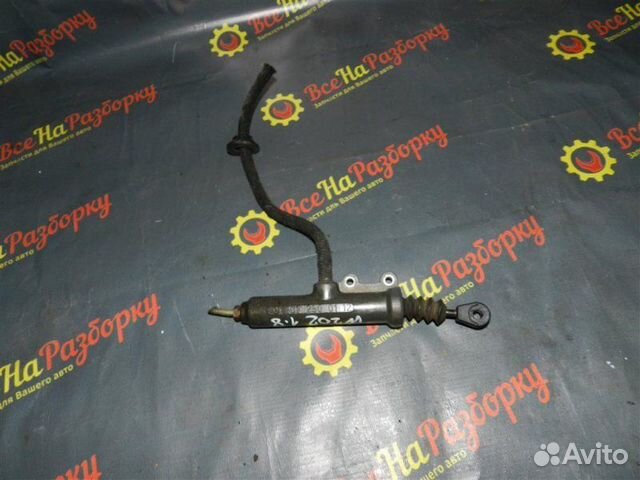 Главный цилиндр сцепления Mercedes W202 седан