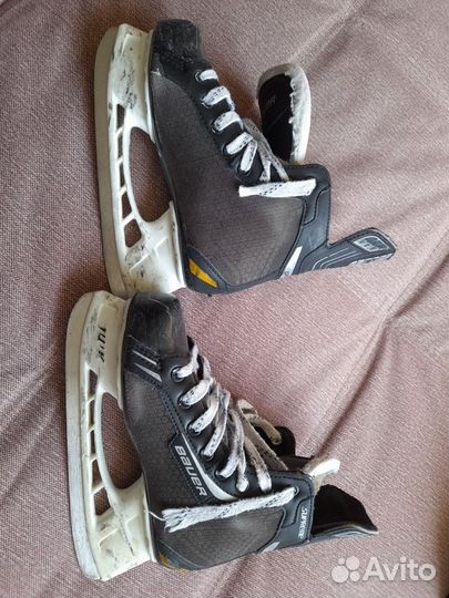 Хоккейные коньки bauer
