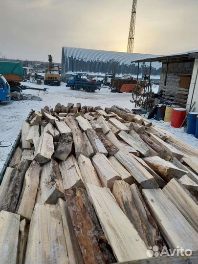Реалезуем дрова сухие сосна.берёза, лиственница