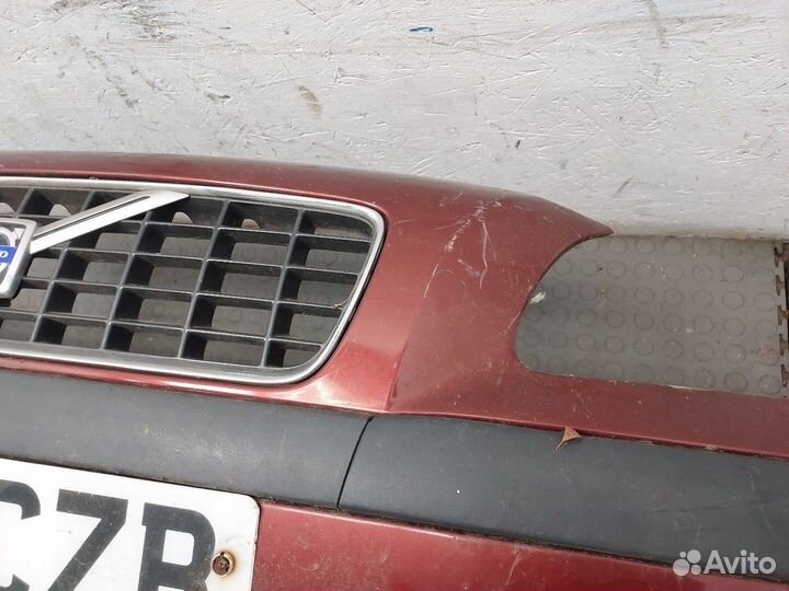 Бампер Volvo S60, 2002