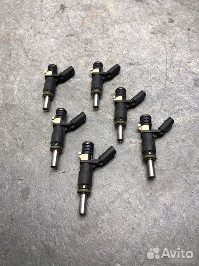 Форсунка Mercedes M 272