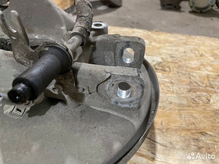 Кулак задний Ауди A6 C7 A7 A5 Q5 левый правый