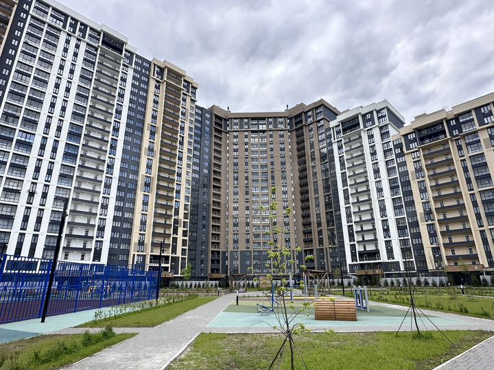 2-к. квартира, 69 м², 13/25 эт.