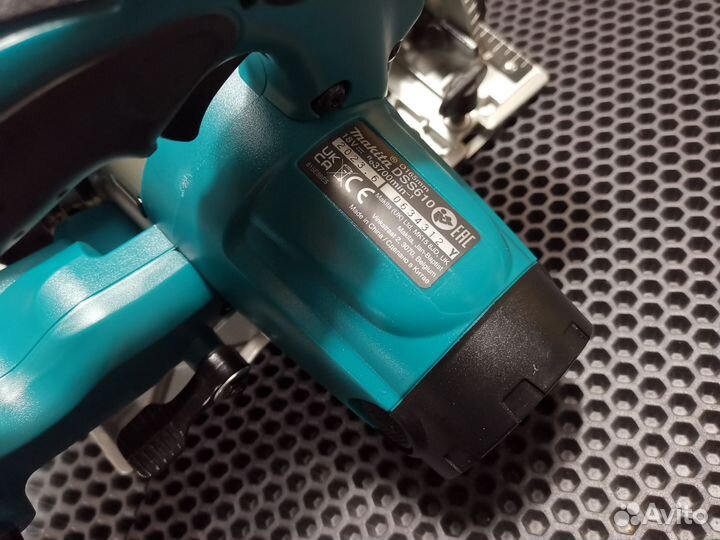 Дисковая пила Makita LXT DSS610Z