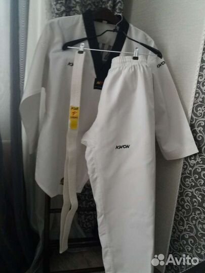 Костюм для тхэквондо мужской 180