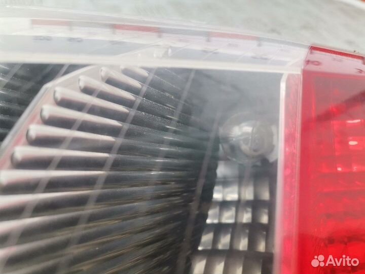 Фонарь задний левый для Renault Scenic 2