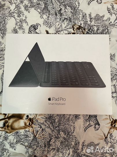 Клавиатура для iPad pro 9.7