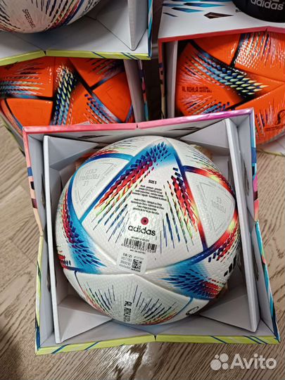 Футбольный мяч Adidas Al Rihla 2022 чм Рихла PRO
