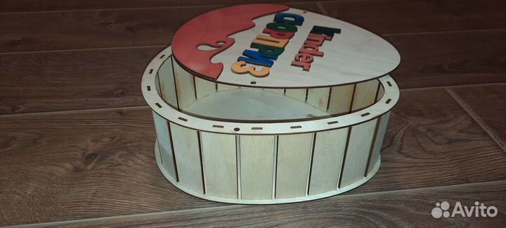 Коробка подарочная деревянная