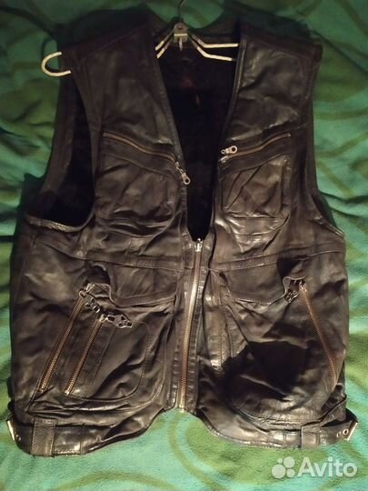 Жилет мужской утепленный кожаный