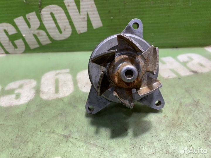 Помпа Mazda Mpv LY3P L3-VDT 2006