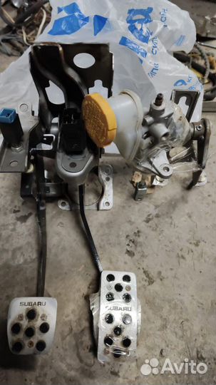 Педальный узел Subaru Impreza WRX