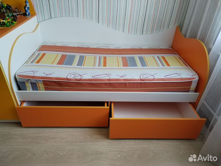 Детская кровать от 3 лет с матрасом