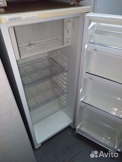Холодильник высота 115 см