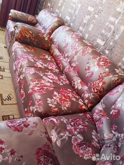 Угловой диван