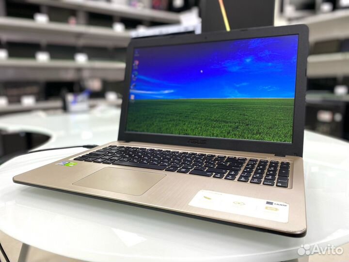 Ноутбук Asus K540 cpu i3/ видеокарта GeForce MX110