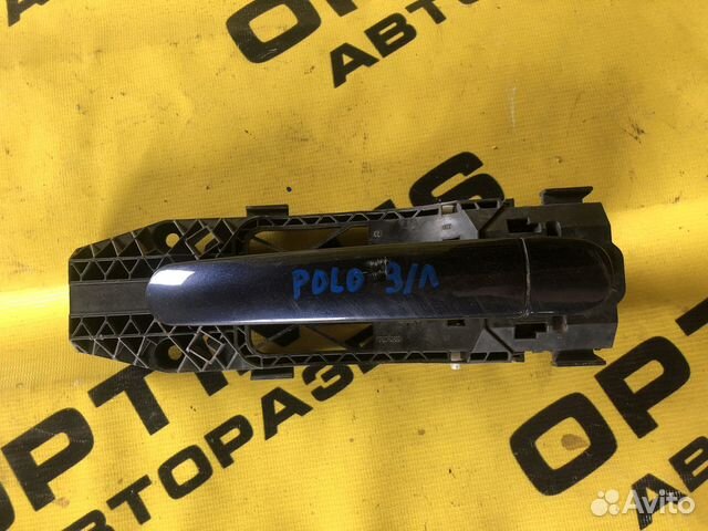 Задняя левая ручка Volksvagen Polo