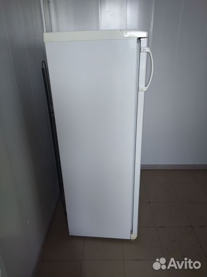 Морозильная камера бу Атлант