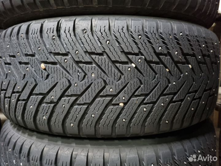 Nokian Tyres Hakkapeliitta 8 SUV 275/55 R20