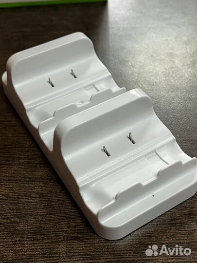 Док-станция + 2 аккумулятора для Xbox One XboxOne