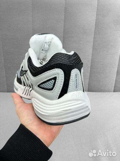 Кроссовки nike air pegasus 2005