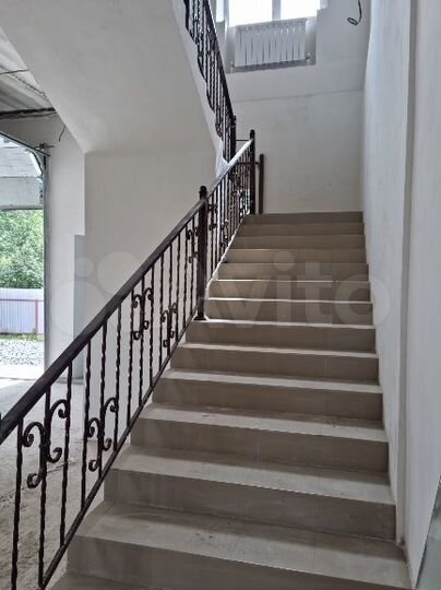 Дом 245 м² на участке 6 сот.